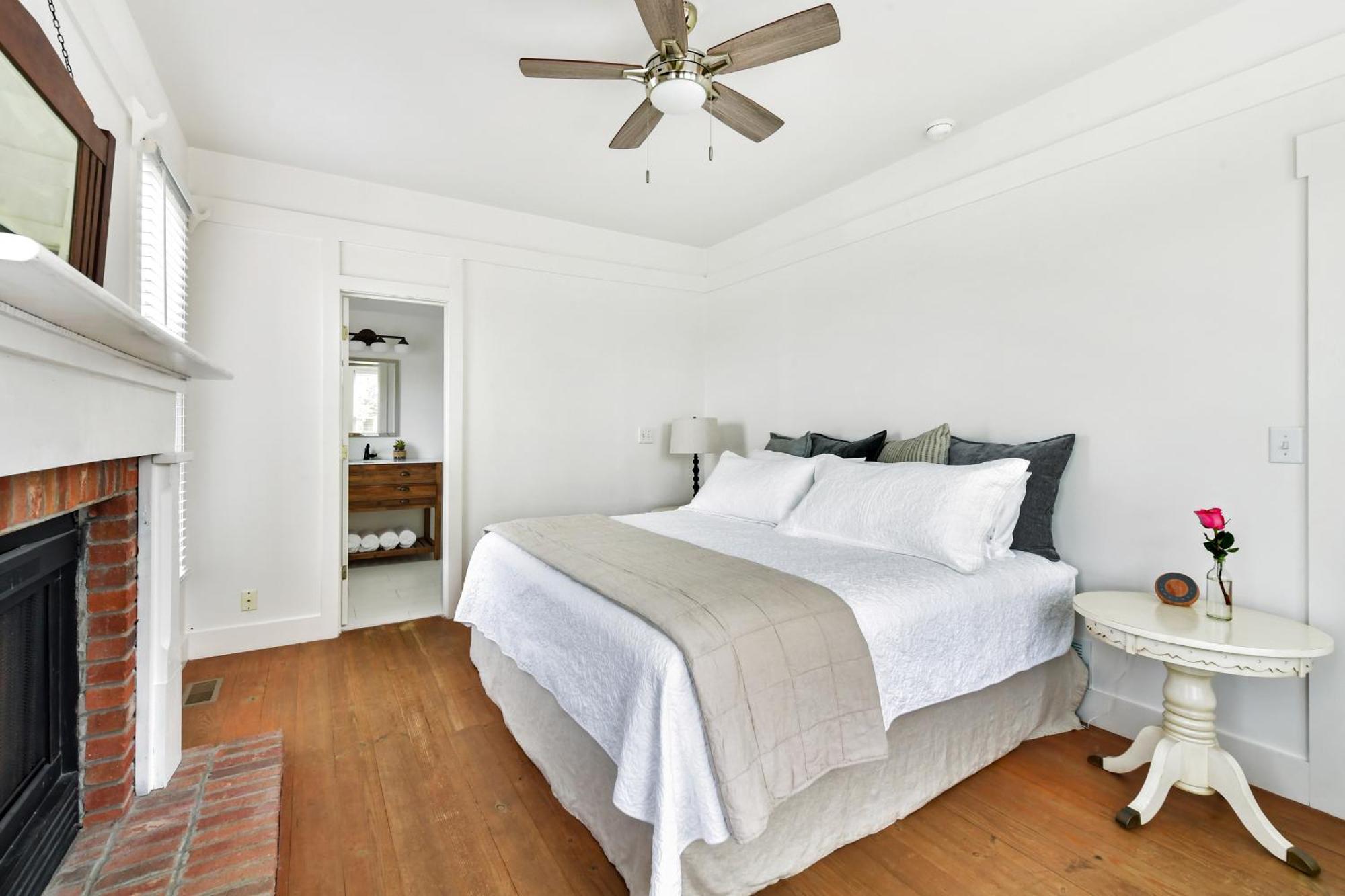 Buckhead The Farmhouse Inn الغرفة الصورة
